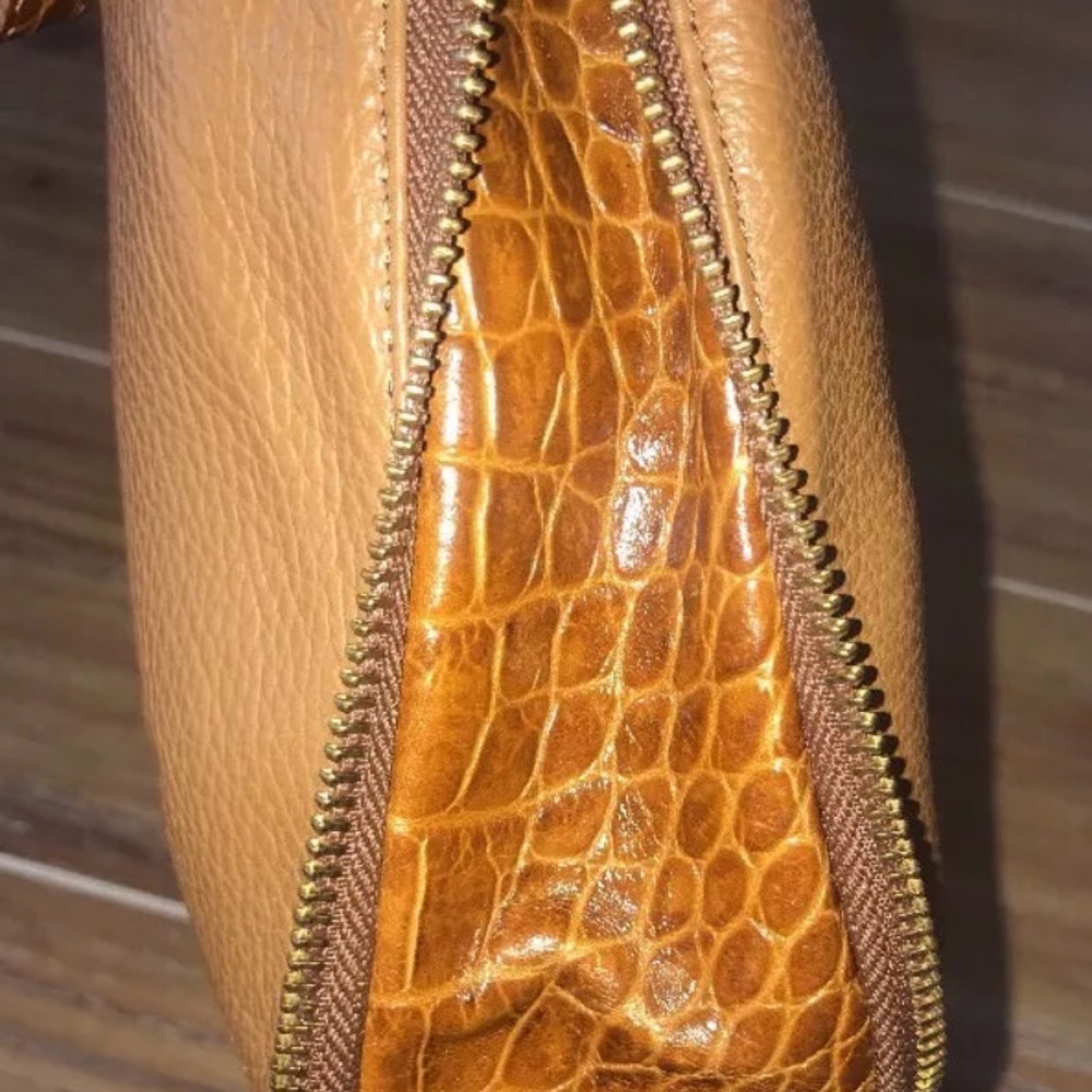 Rowallan Of Scotland Pebbled Italian Leather Purse - Picture 5 of 8